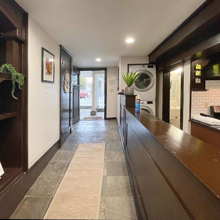 Artist'S Apartment In The Heart Of The City Sacramento Exterior foto