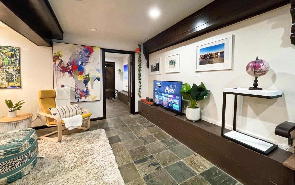 Artist'S Apartment In The Heart Of The City Sacramento Exterior foto